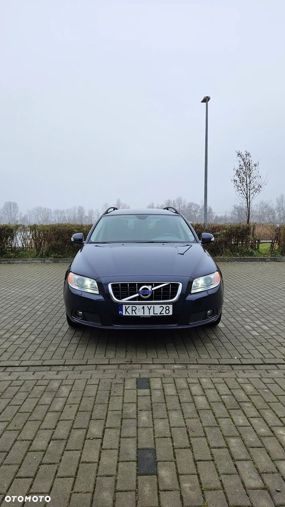 Volvo V70 2.5T Momentum - 7