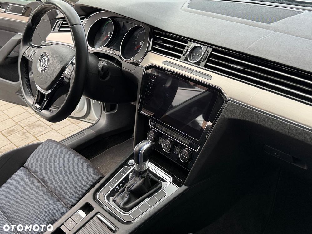 Volkswagen Passat 1.4 TSI DSG GTE - 18