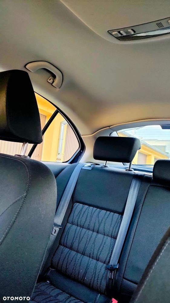 Skoda Octavia 2.0 TDI Ambiente - 21