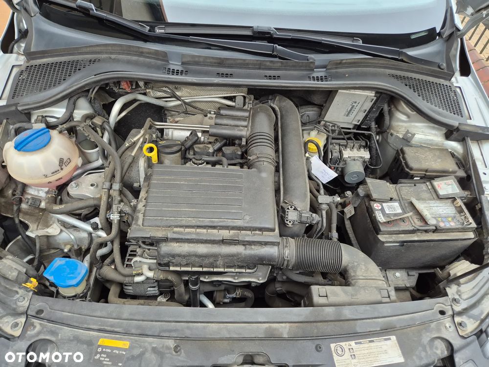 Skoda RAPID - 25