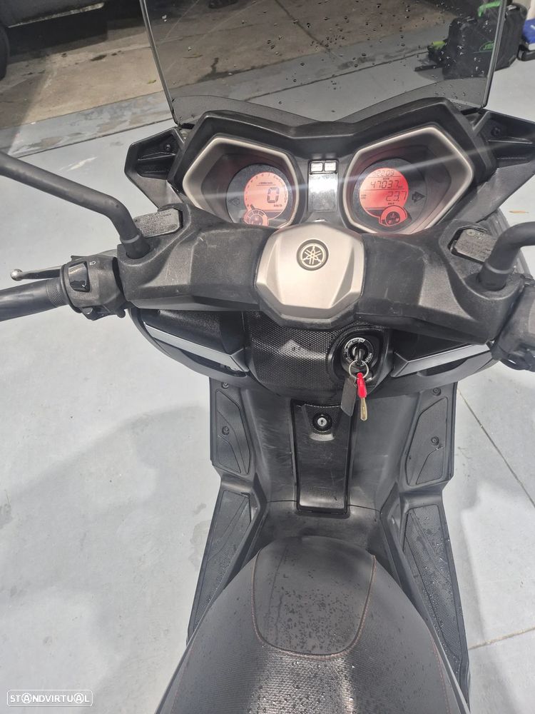 Yamaha X-Max X-Max 250 - 8