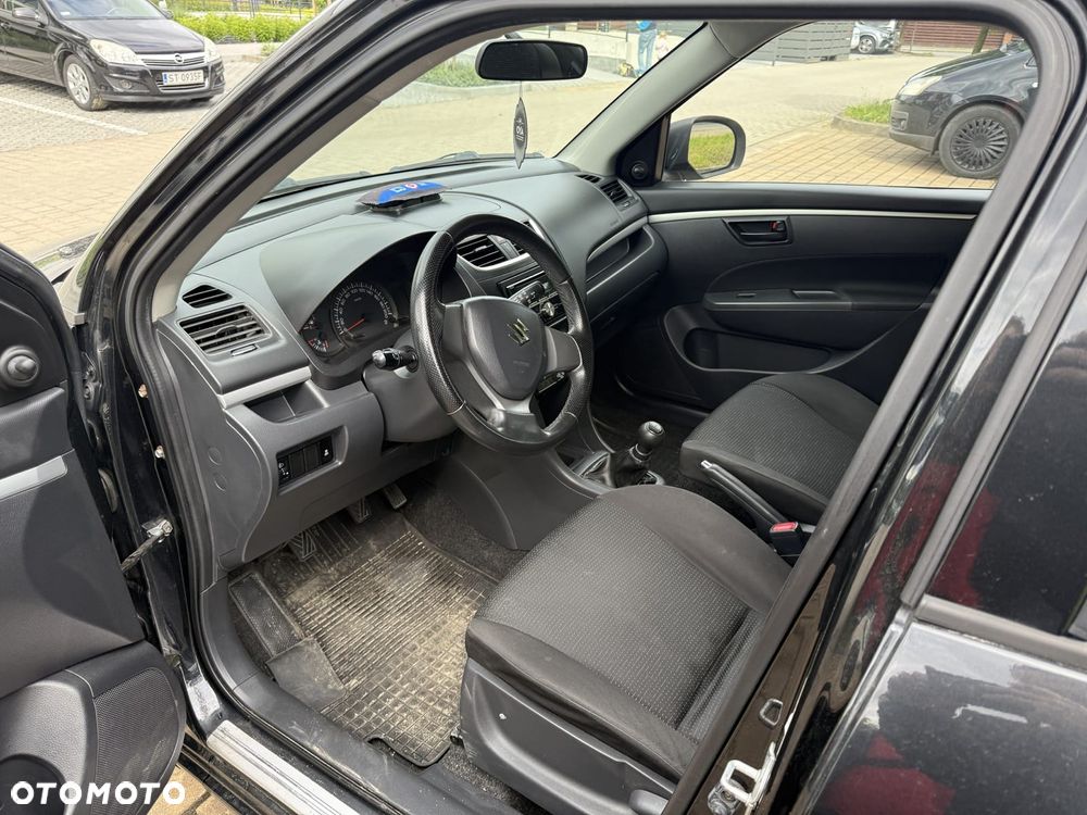 Suzuki Swift 1.2 Club - 9