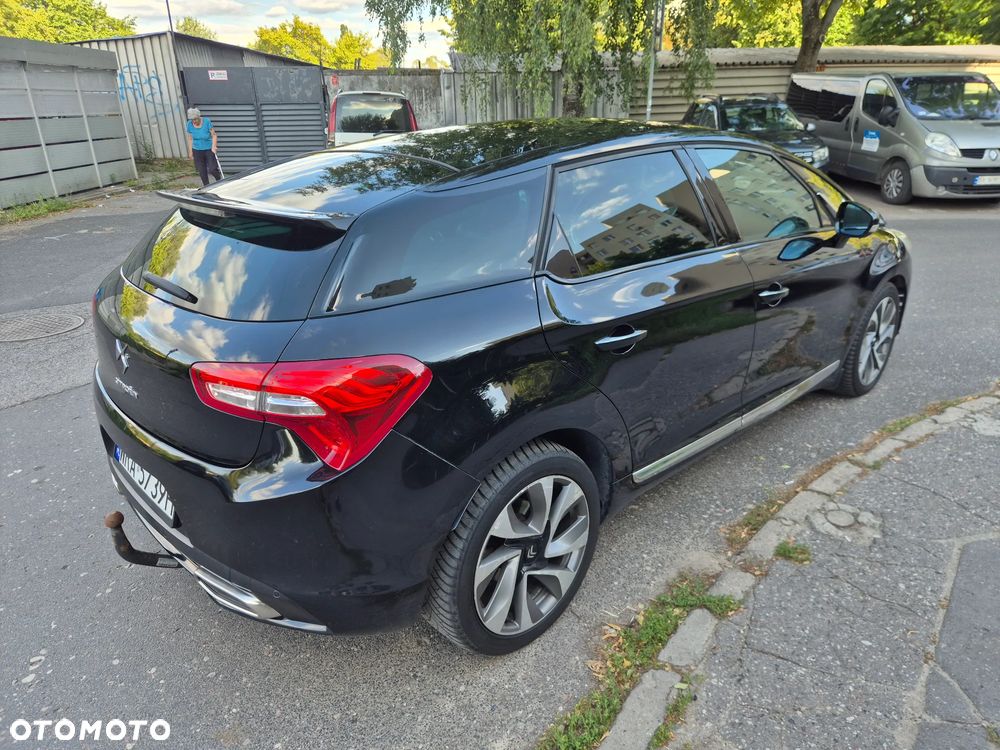 Citroën DS5 HDi 165 SportChic - 8