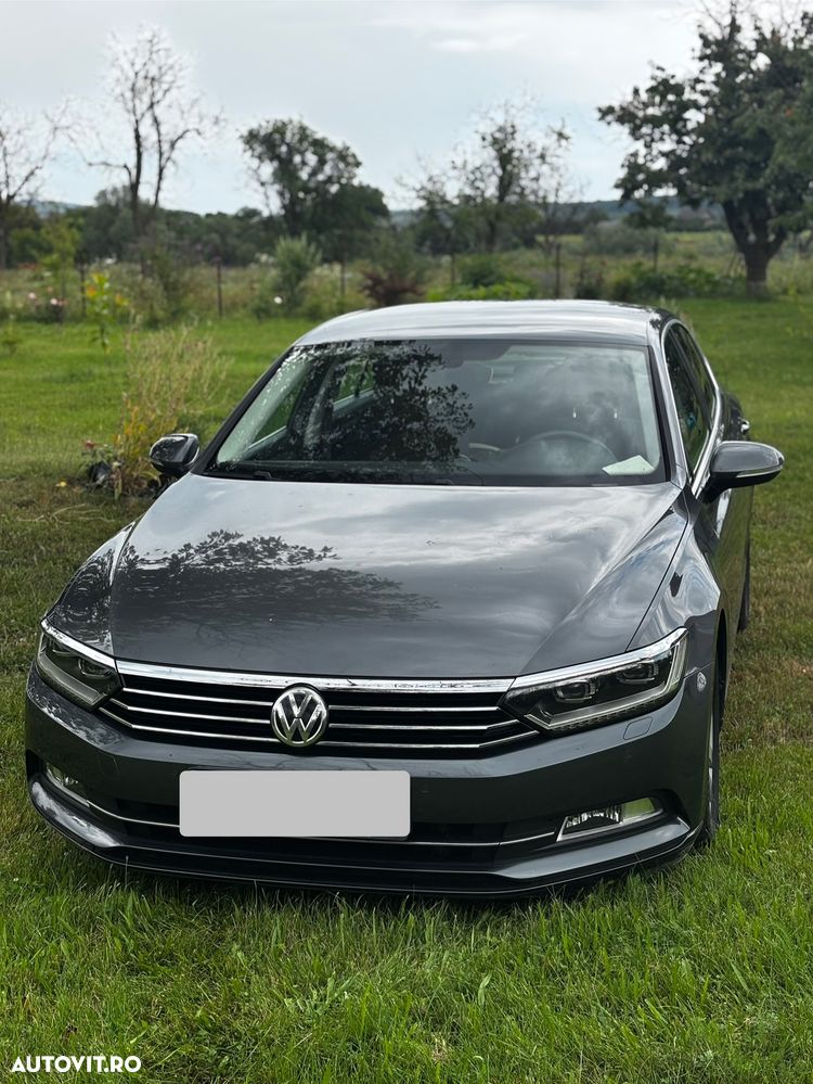 Volkswagen Passat 2.0 TDI Comfortline - 8