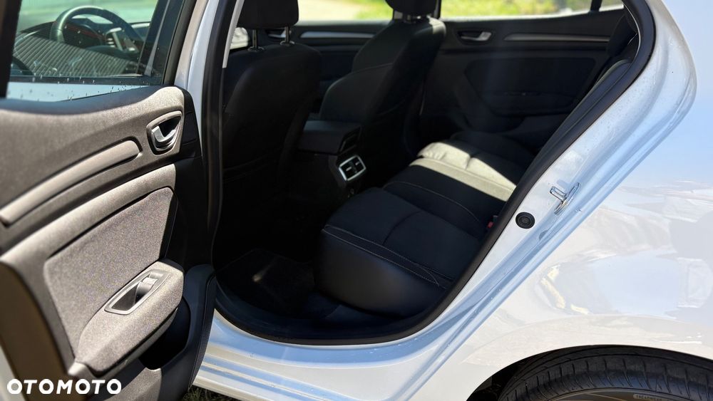 Renault Megane 1.0 TCe Zen - 15