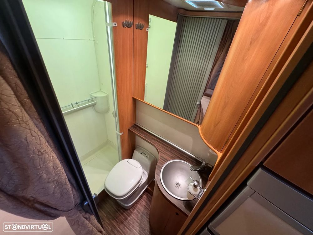 Hymer Classe B CL 654 3.0JTD - 43