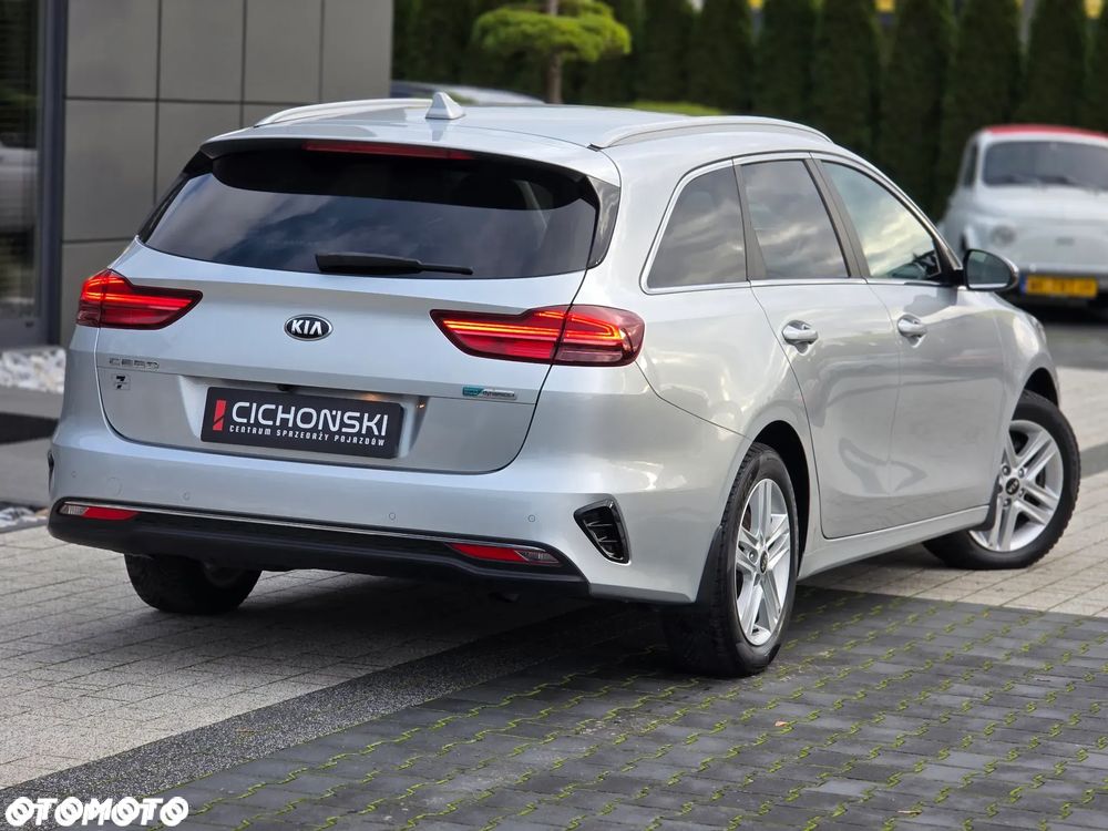 Kia Ceed 1.6 CRDi SCR L Business Line Plus DCT - 8