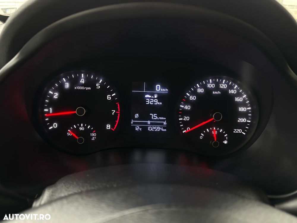 Kia Stonic 1.2 MPI 5MT Trend - 15