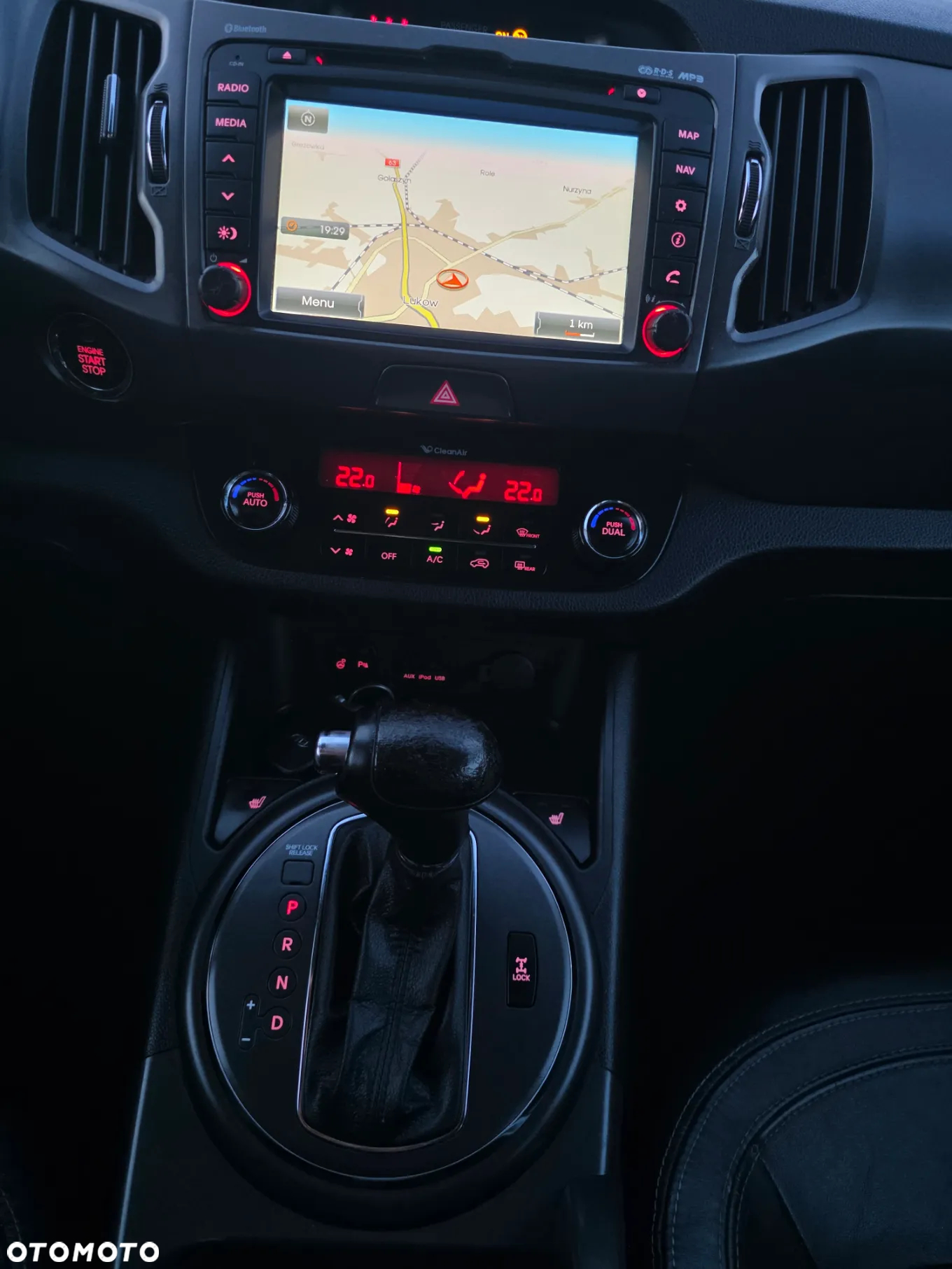 Kia Sportage 2.0 CRDI 184 4WD Automatik Fifa World Cup Edition - 29