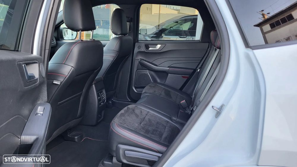 Ford Kuga 2.5 PHEV ST-Line X - 10