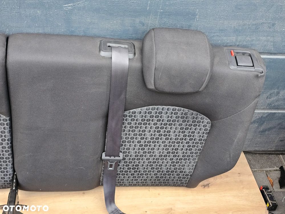 FOTELE PRZEDNIE KANAPA OPARCIE TYŁ MATERIAŁOWE OPEL CORSA E 3 DRZWI EUROPA - 10