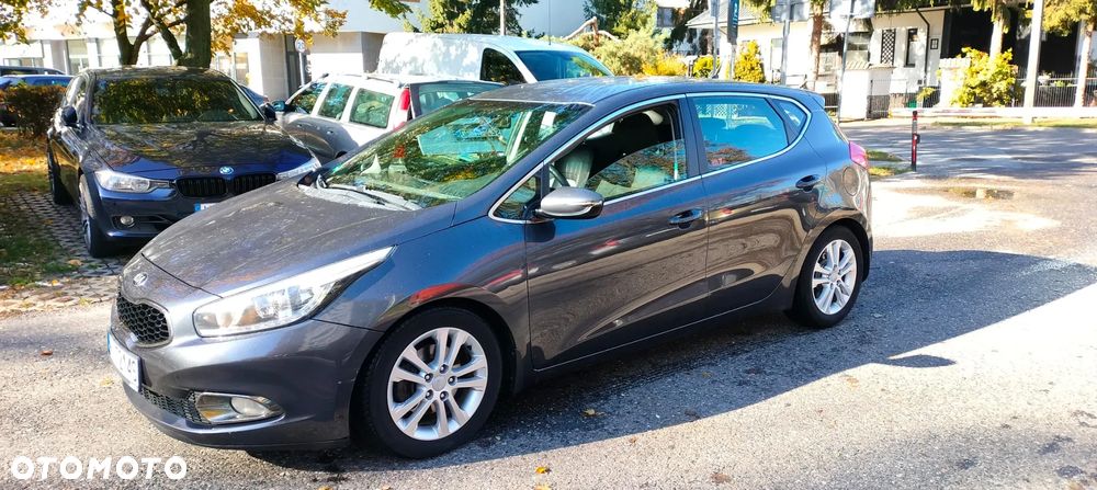 Kia Ceed - 3