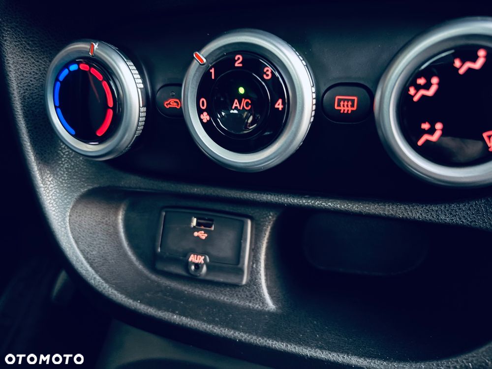 Fiat 500L Wagon 1.4 16V Pop Star - 32