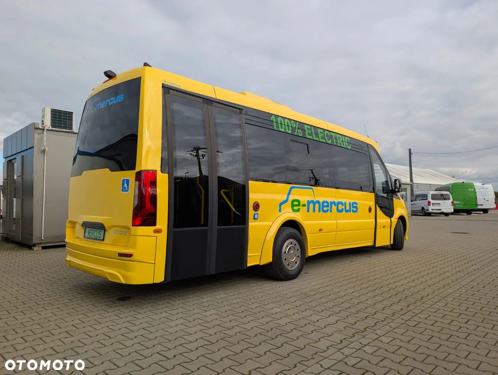 Mercedes-Benz eSprinter - 5