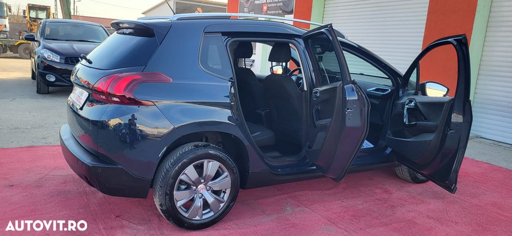 Peugeot 2008 1.2 VTi Access - 20