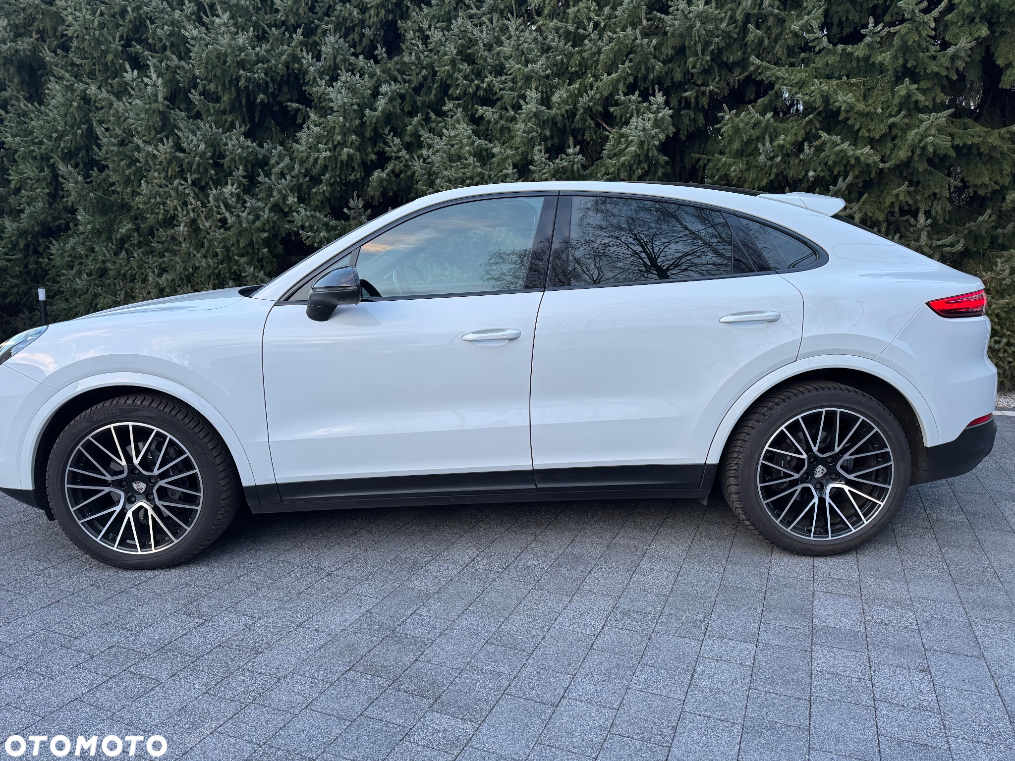 Porsche Cayenne Coupe - 12