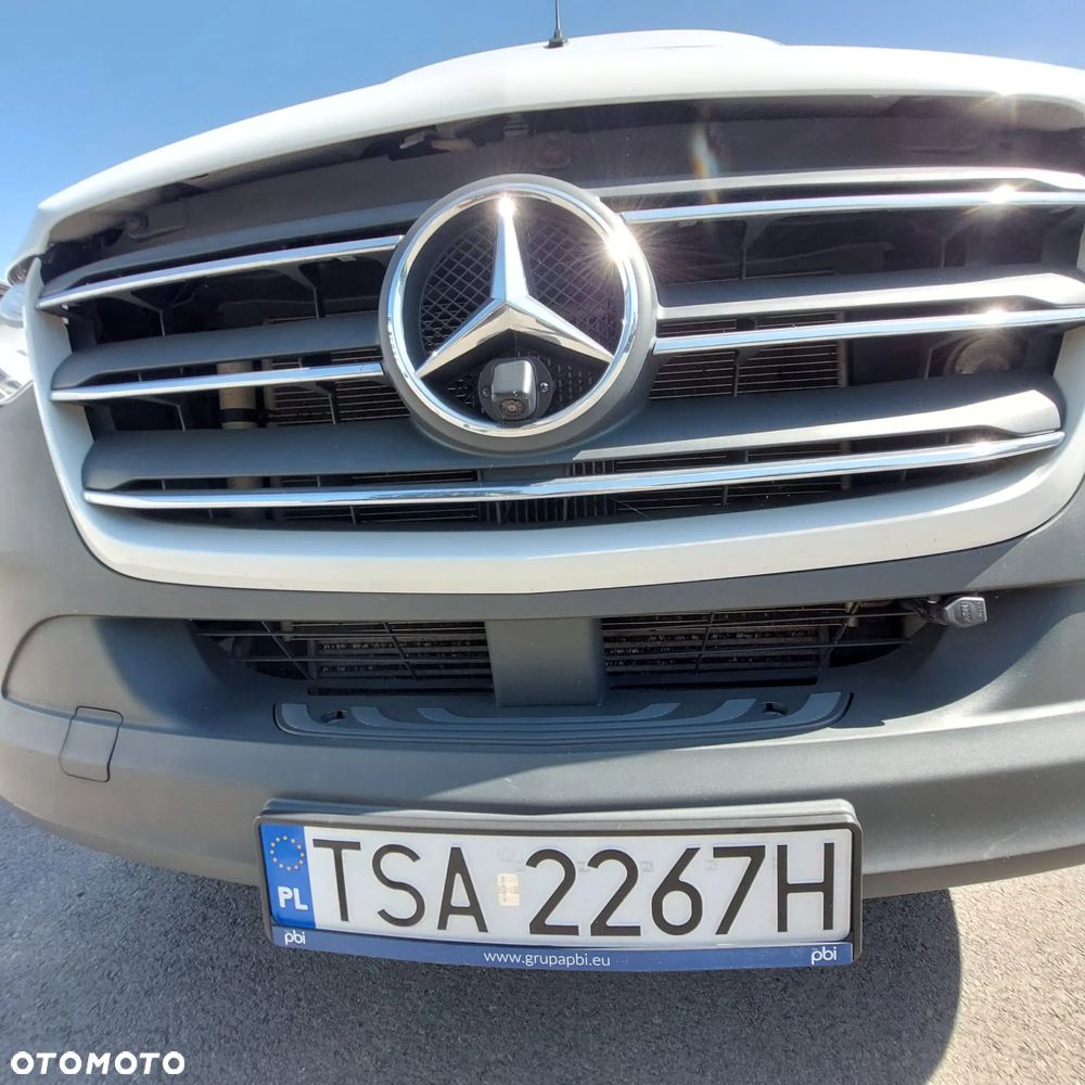 Mercedes-Benz Sprinter - 19