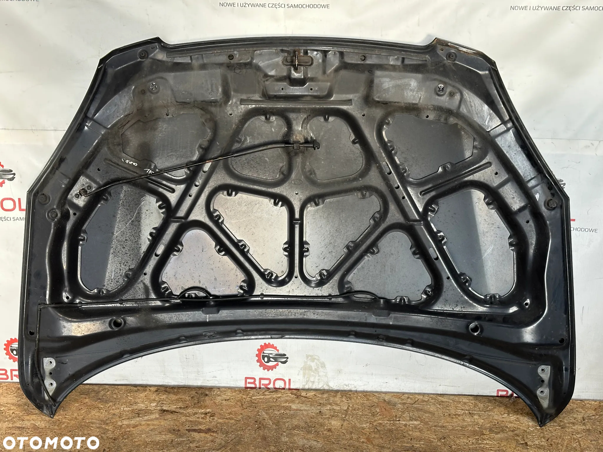 MASKA KIA CEED 06-09  1K - 5