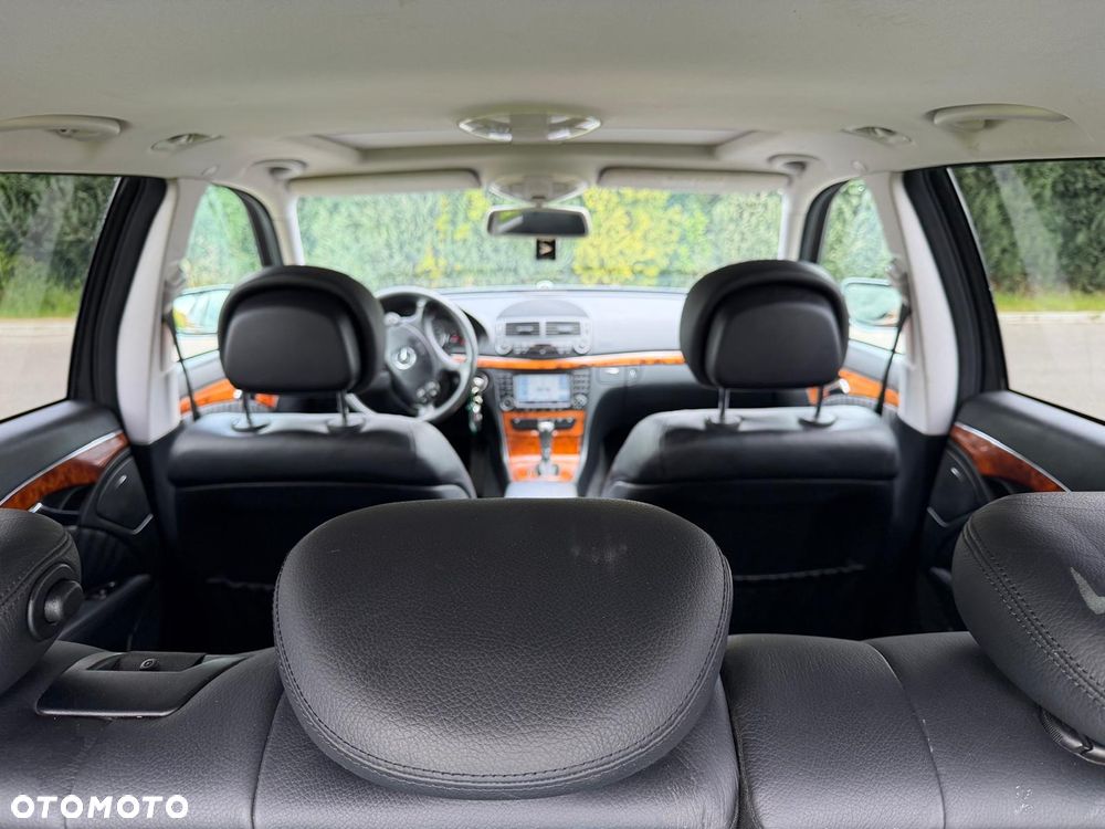 Mercedes-Benz Klasa E 220 CDI Automatik Elegance DPF BusinessEDITION - 22