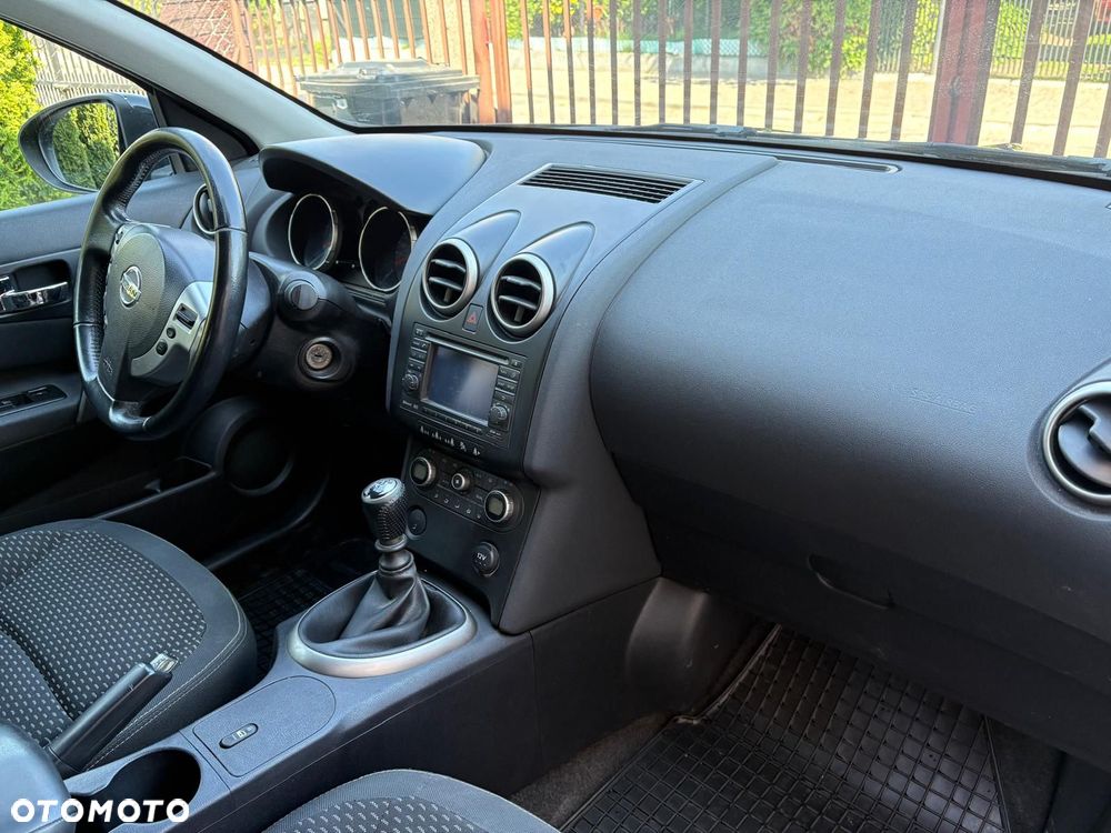 Nissan Qashqai 2.0 dCi Tekna - 11