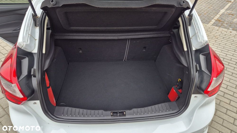 Ford Focus 1.6 TDCi Titanium - 13