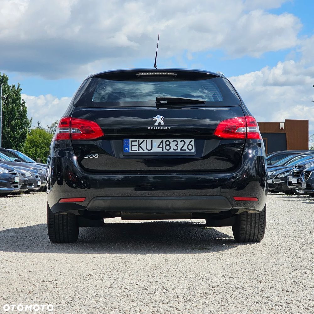 Peugeot 308 - 6