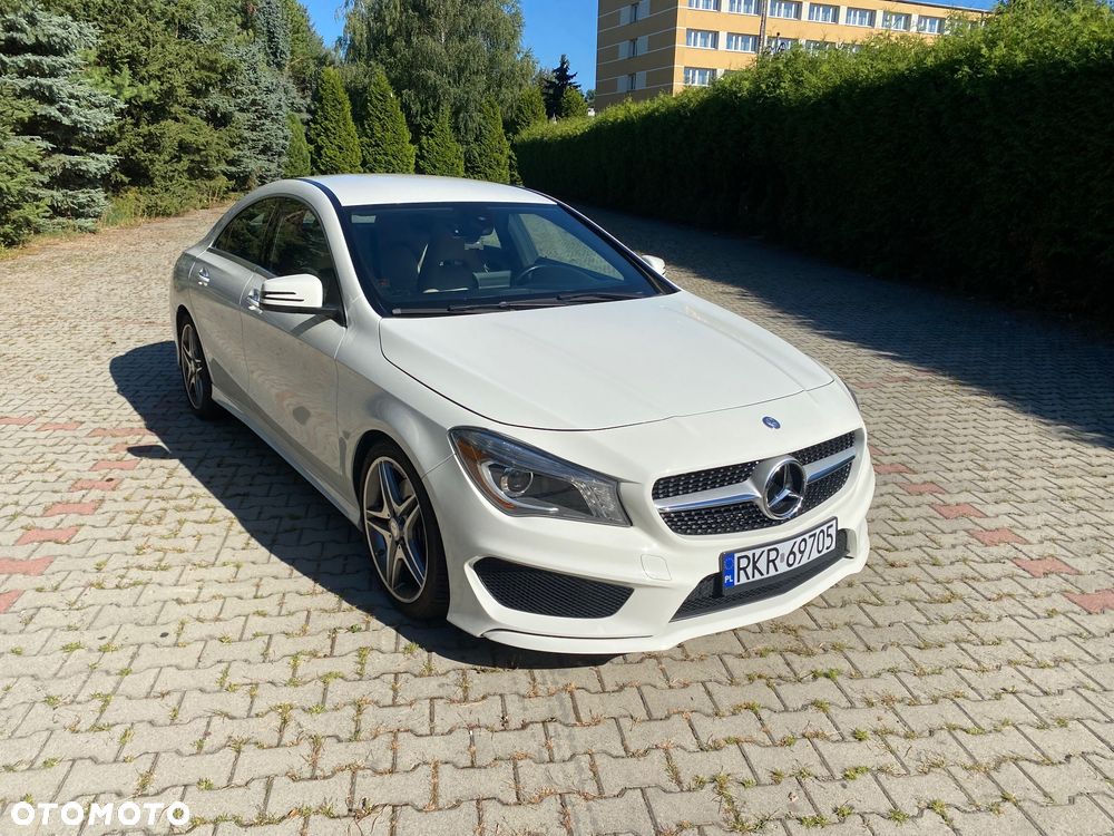 Mercedes-Benz CLA 250 7G-DCT AMG Line - 3