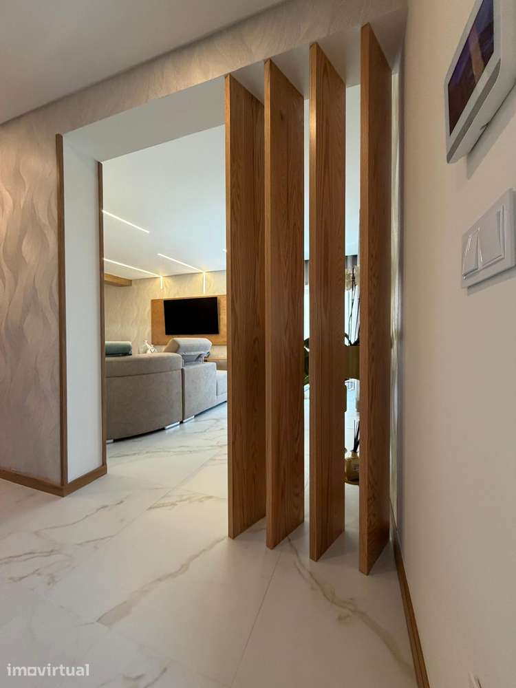 Moradia T4 Nova em Lavra com Jardim, Piscina - Grande imagem: 4/48
