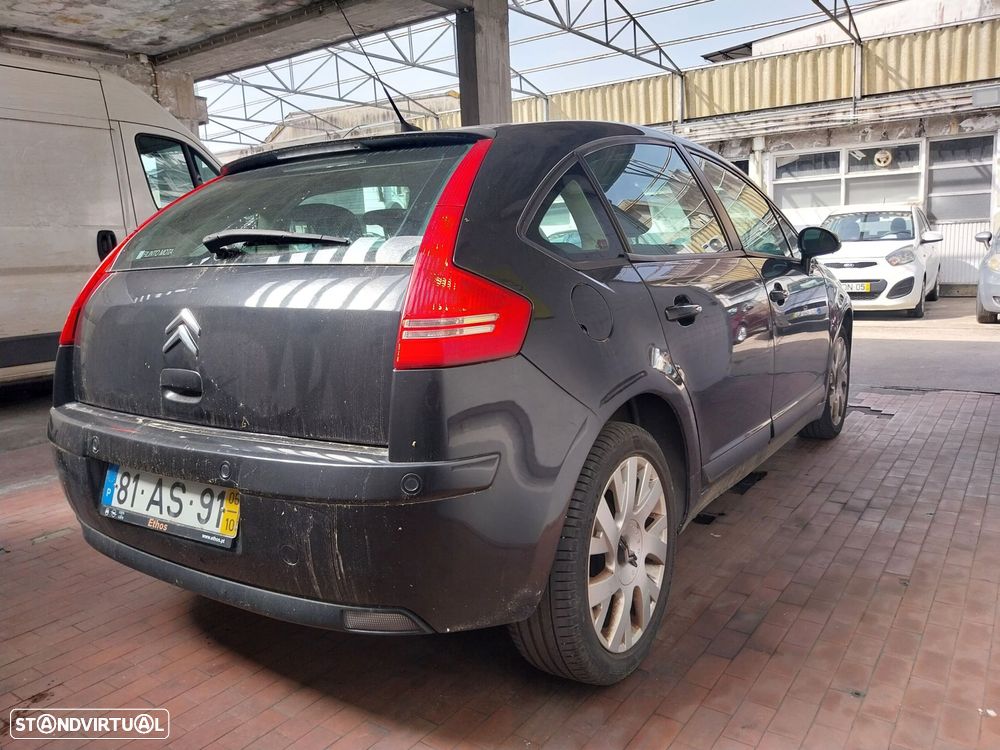 Citroën C4 1.4 16V SX - 15