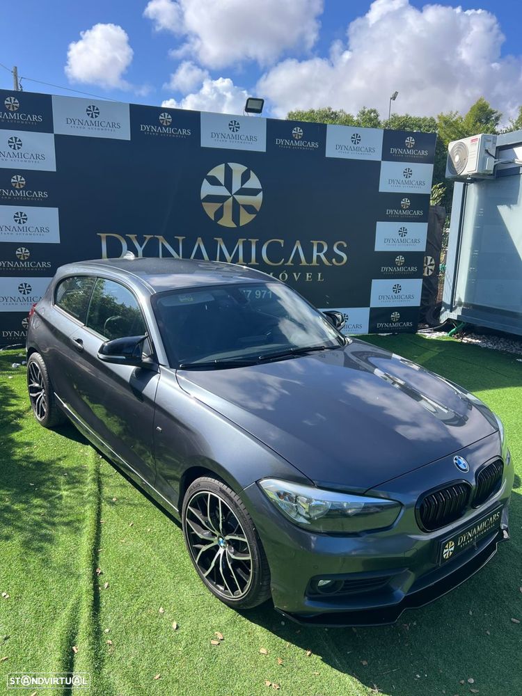 BMW 116 d Pack M - 19