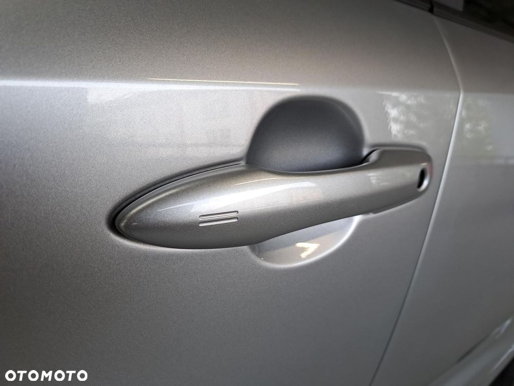 Toyota Corolla 1.8 Hybrid Comfort - 27