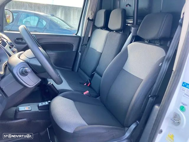 Renault Kangoo Maxi 1.5 dci IVA DEDUTIVEL - 29