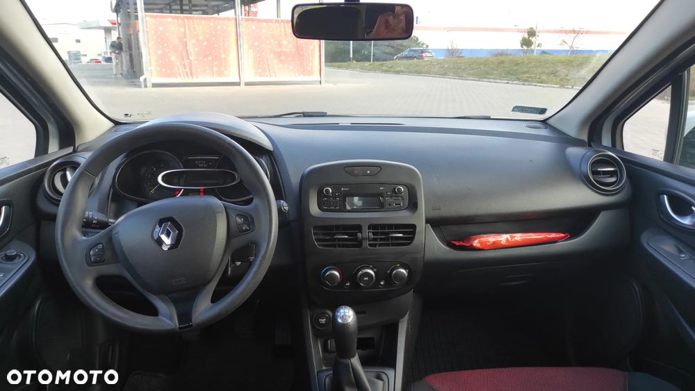 Renault Clio 1.5 dCi Energy Intens - 6