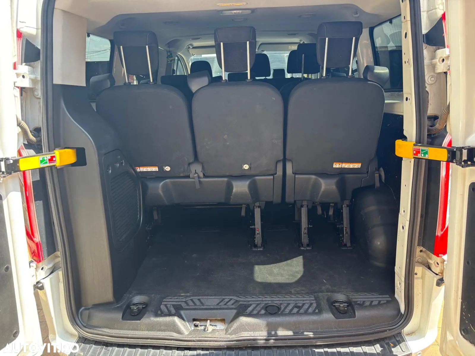 Ford Transit Custom - 8