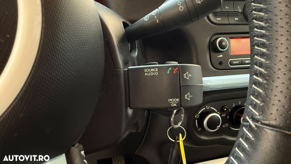Renault Twingo - 23