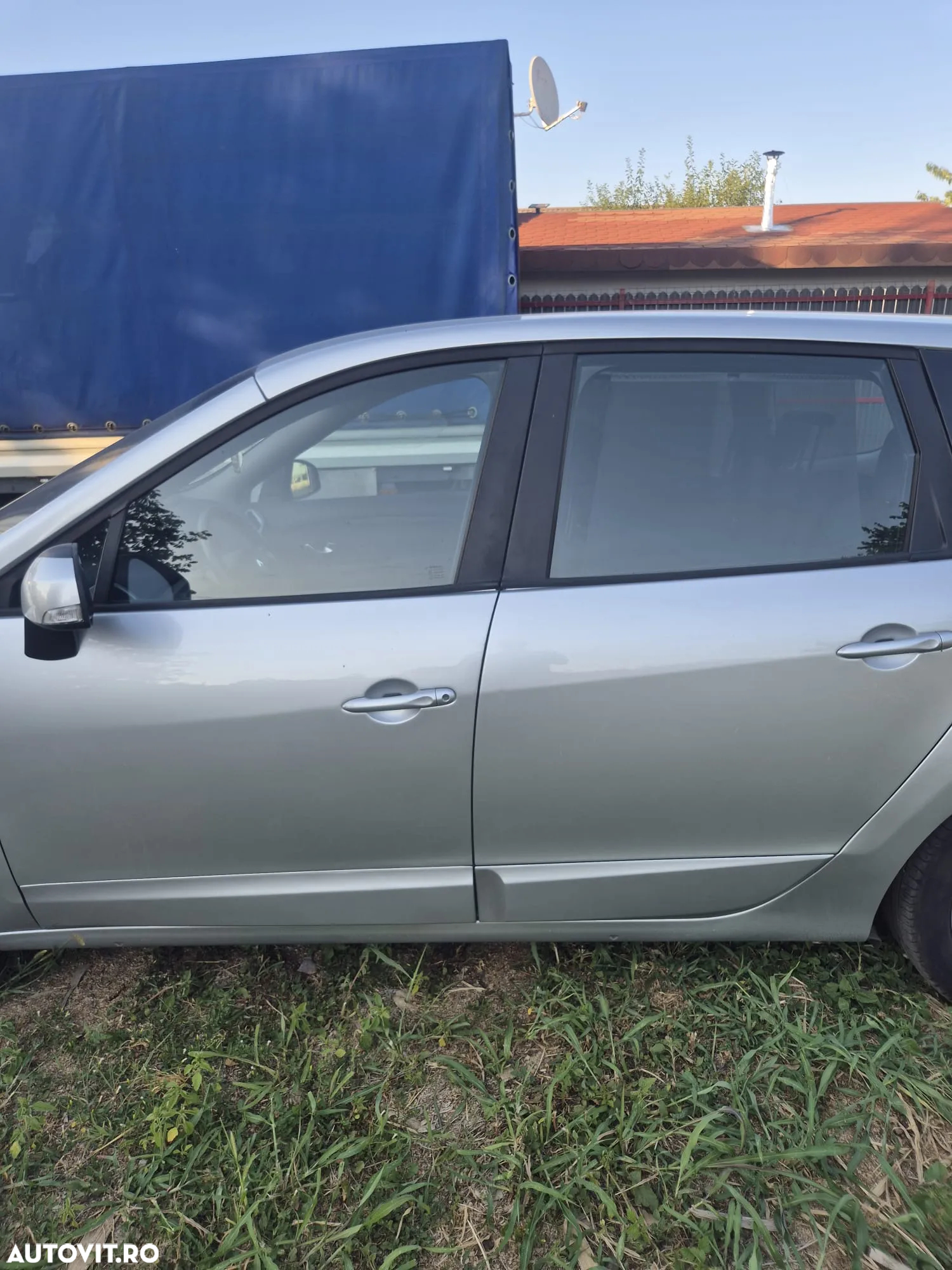 Renault Grand Scenic - 3
