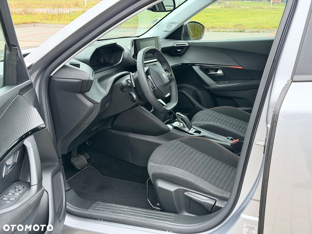 Peugeot 2008 PureTech 130 EAT8 Active Pack - 11