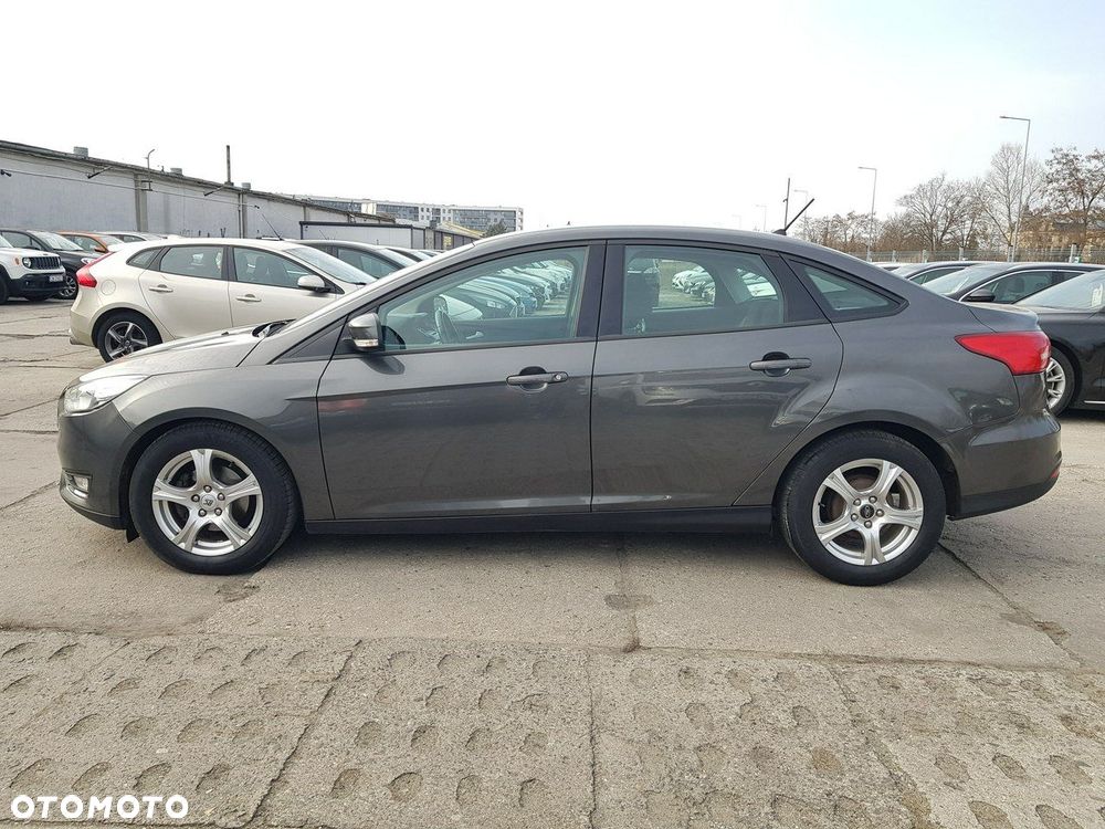 Ford Focus - 8