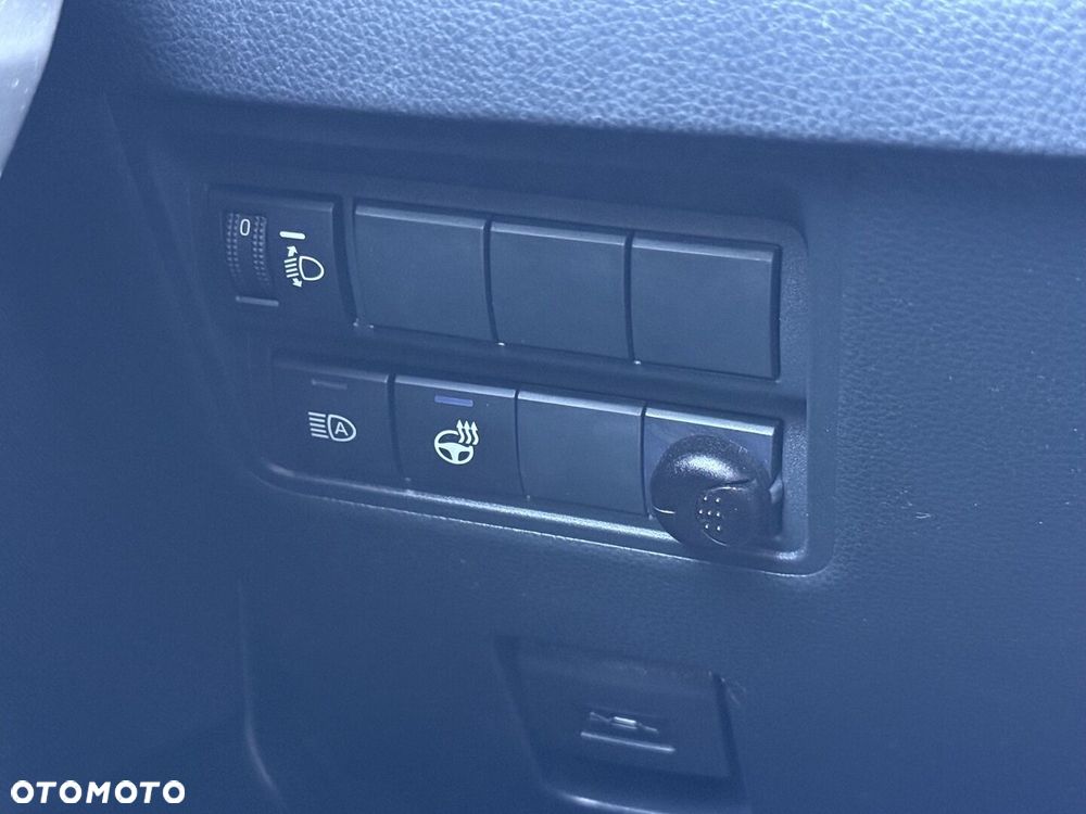 Toyota Yaris Hybrid 1.5 Style - 28