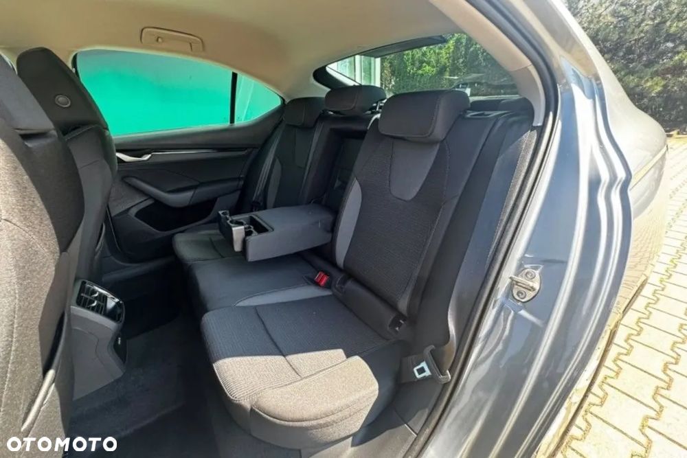 Skoda Octavia 1.5 TSI mHEV Drive Essence DSG - 21