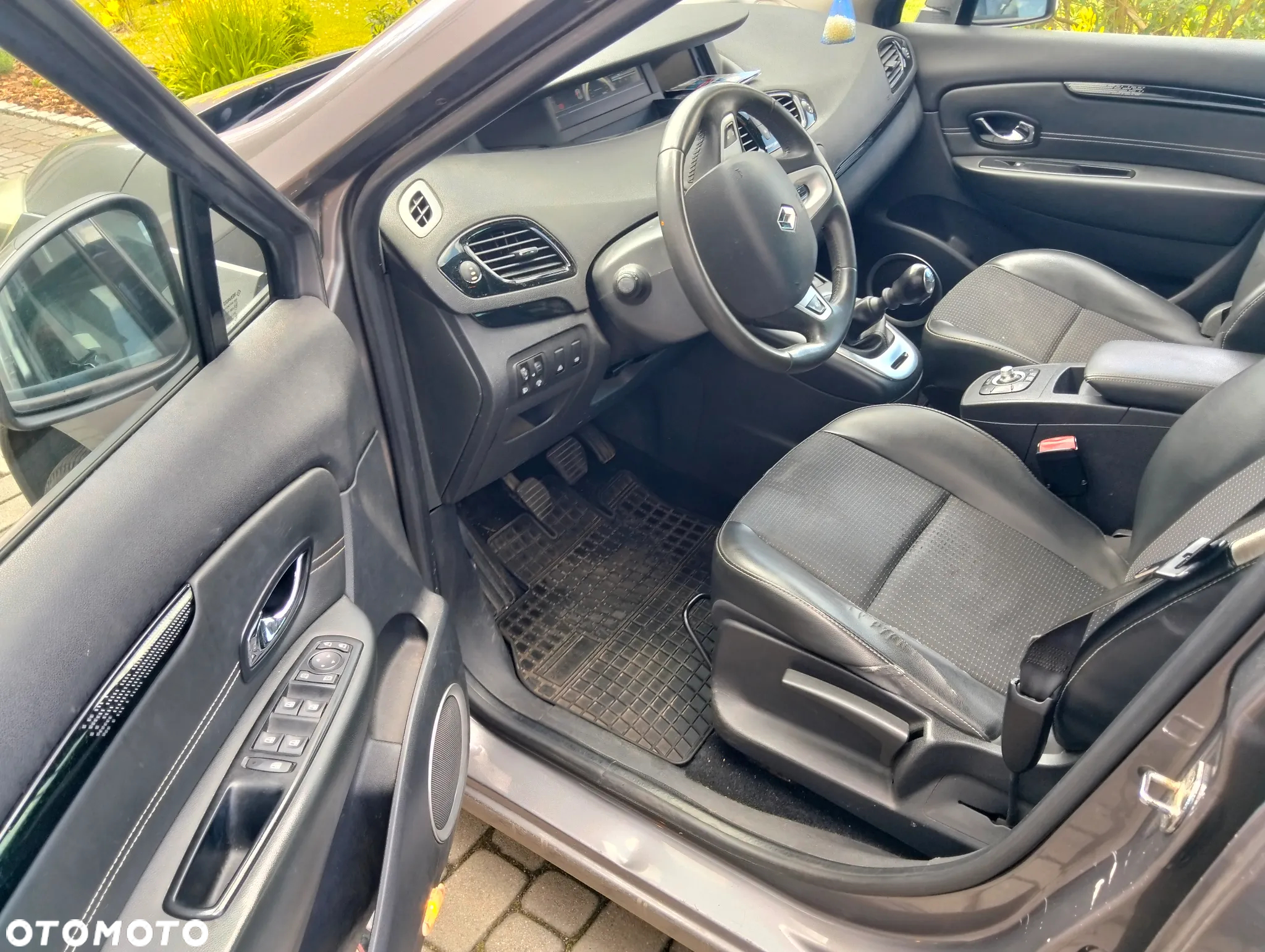 Renault Scenic 1.5 dCi Tech Run - 3