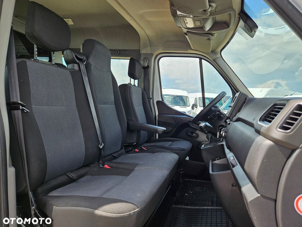 Renault Master L3H2 *99999zł Netto* Brygadówka 7 osób 2.3 dCi/136KM - 25