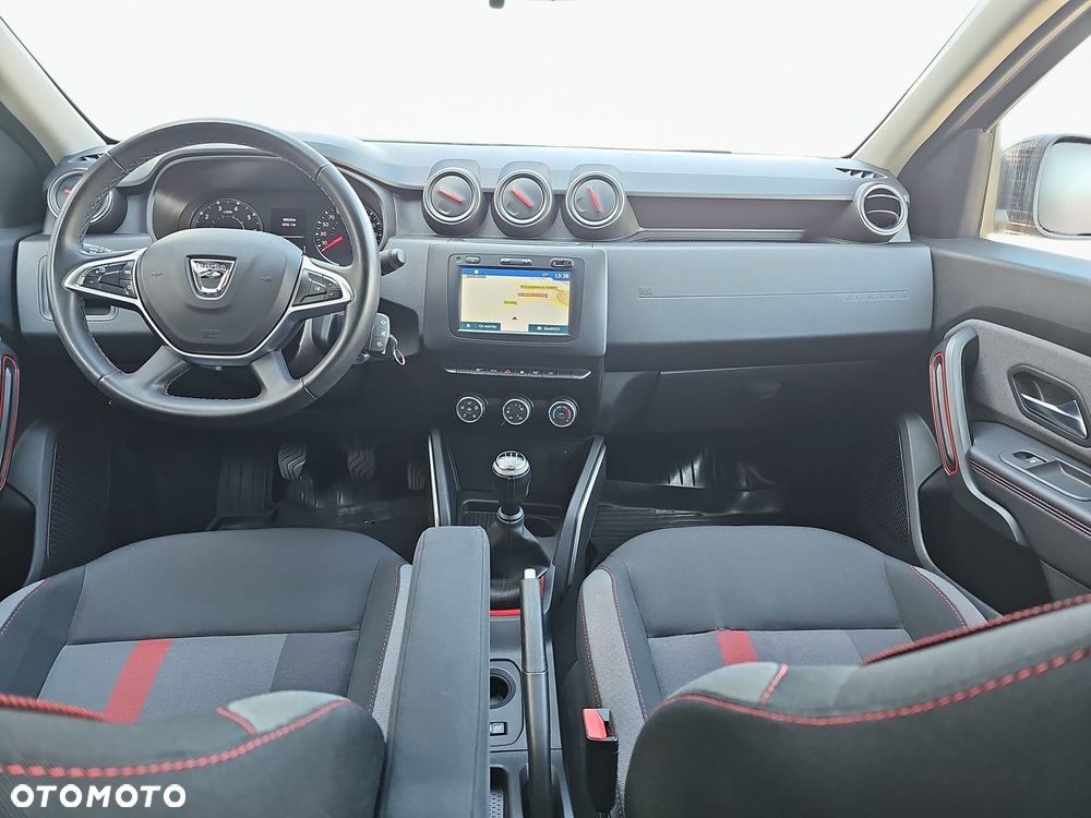 Dacia Duster 1.6 SCe Techroad - 23