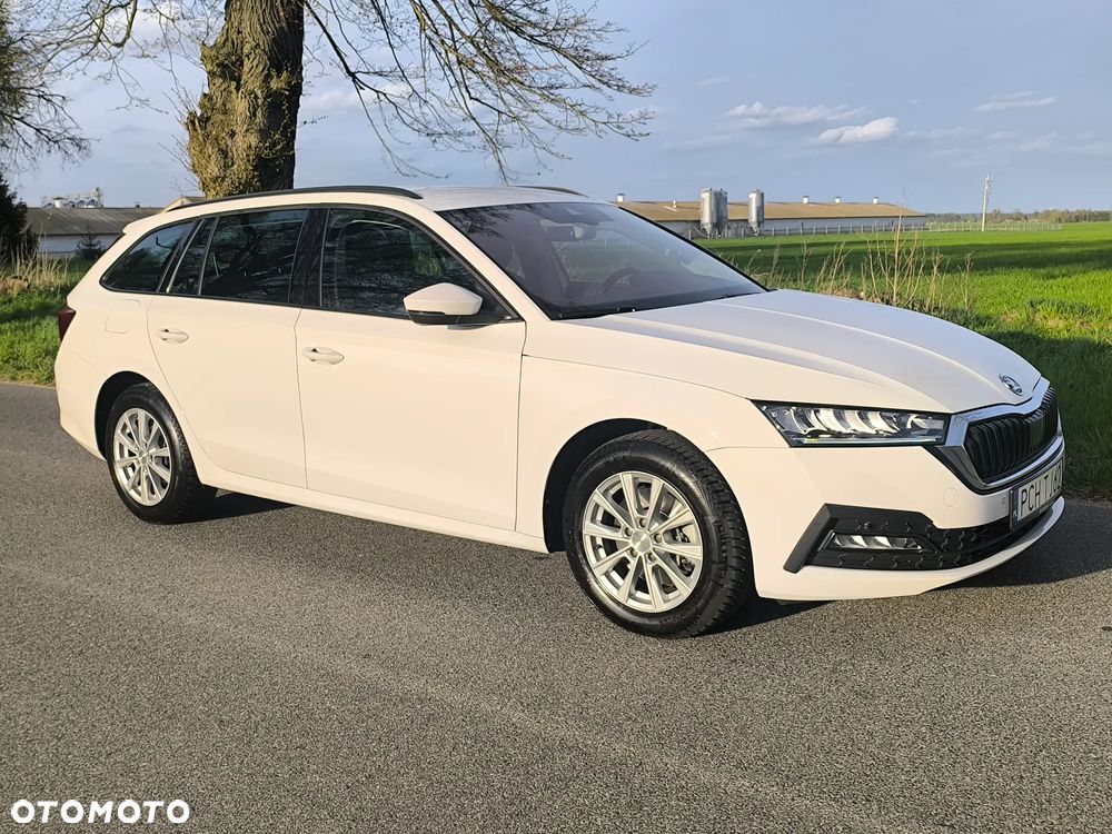 Skoda Octavia 2.0 TDI 4x4 Style DSG - 3