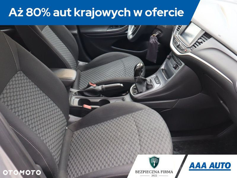 Opel Astra - 10
