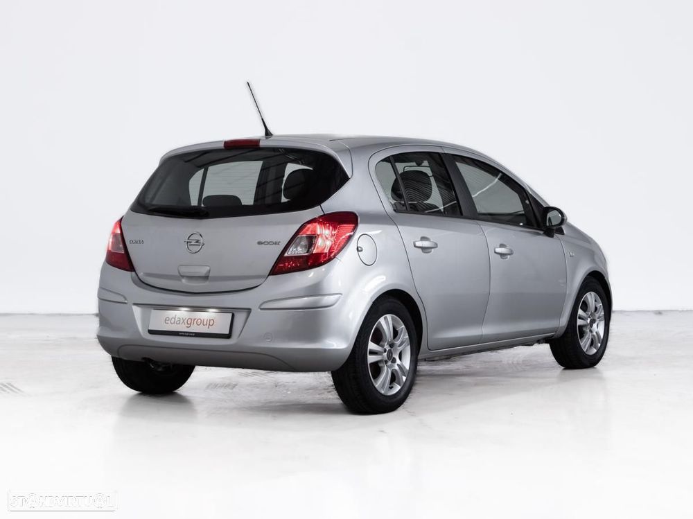 Opel Corsa - 3