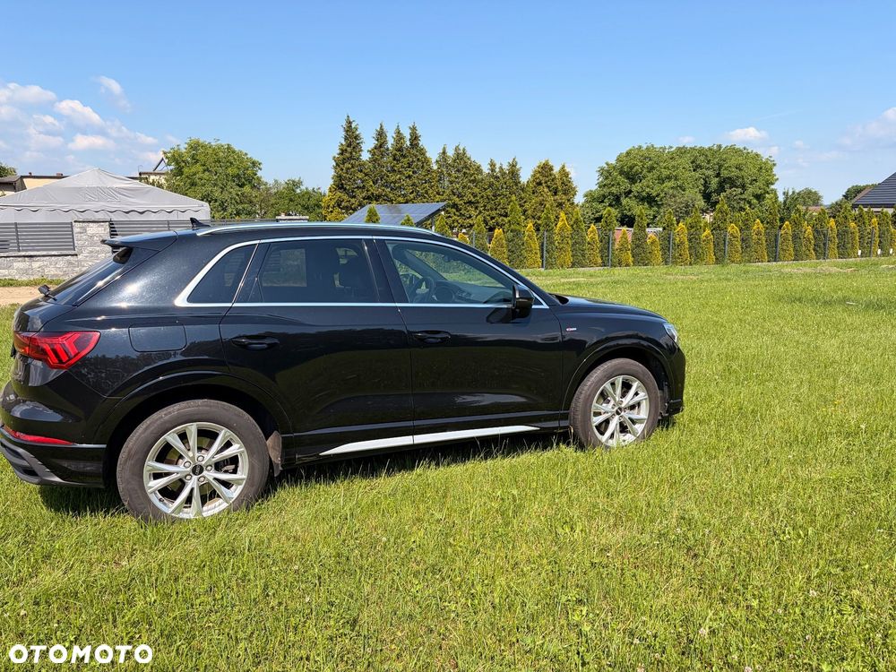Audi Q3 45 TFSI Quattro S tronic S line - 3