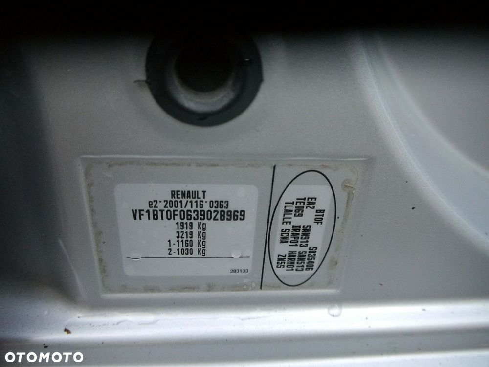 Renault Laguna 2.0 Authentique - 33
