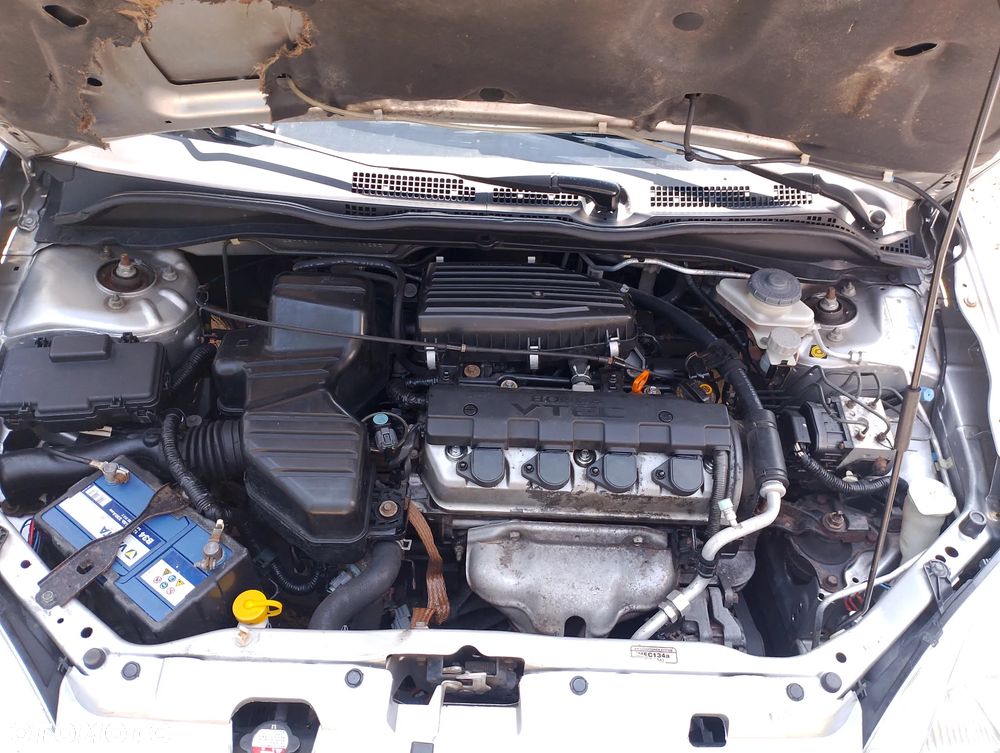 Honda Civic 1.6i ES - 15