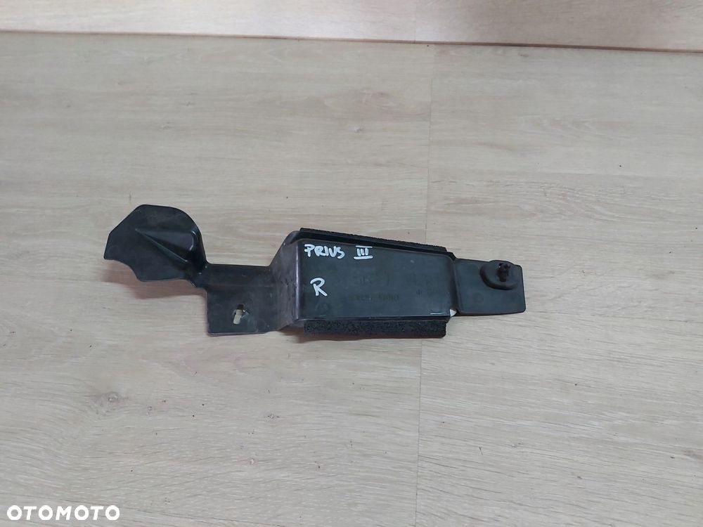 Toyota Prius III wygłuszenie błotnika osłona prawy przód 53825-47010 - 1